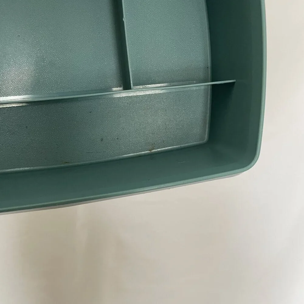 Tupperware vintage turquoise box storage kitchen sewing‎ box 9.5 x 6.5 inches
